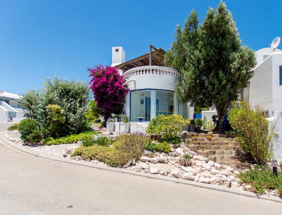 3 Bedroom Property for Sale in Paradise Beach Western Cape